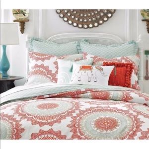 Anthology Bungalow Euro